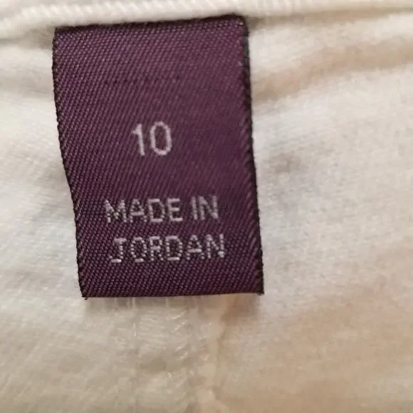 Gloria Vanderbilt Women's White Amanda Embellished Jean Stretch Capris Size 10 - Picture 9 of 13